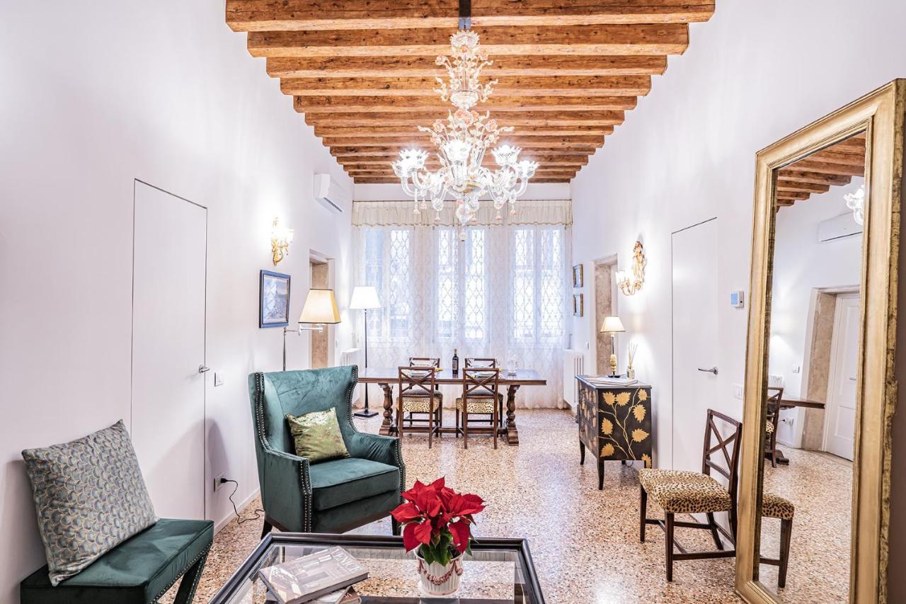 Apartamento Ca' San Beneto Completely Refurbished In A Fabulously Area